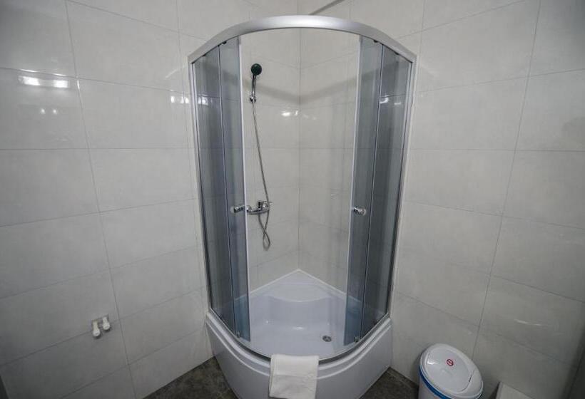 اتاق لوکس, Casa On