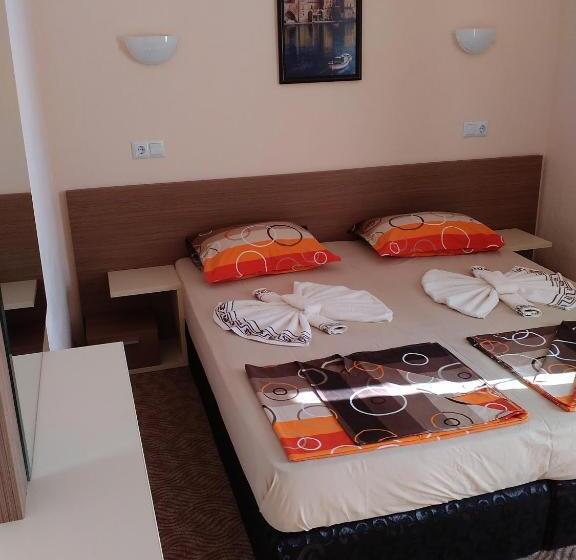2 Bedrooms Suite Sea View, Fits Guest House