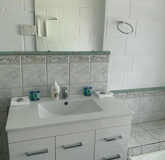 Дом 3 Спальни, Archipelago Apartments Esperance