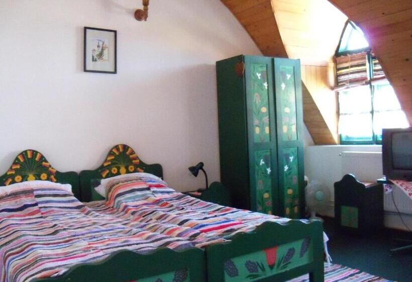 اتاق استاندارد, Góbé Csárda