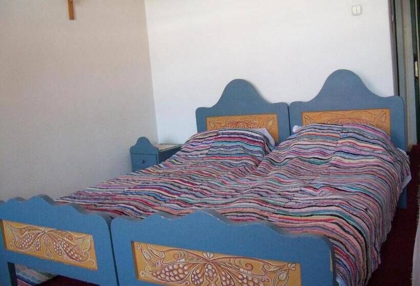 اتاق استاندارد, Góbé Csárda