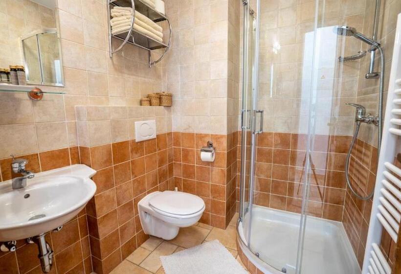 آپارتمان راحتی 1 خوابه, T E M P F E R 2 Apartments & Rooms With New Wellness