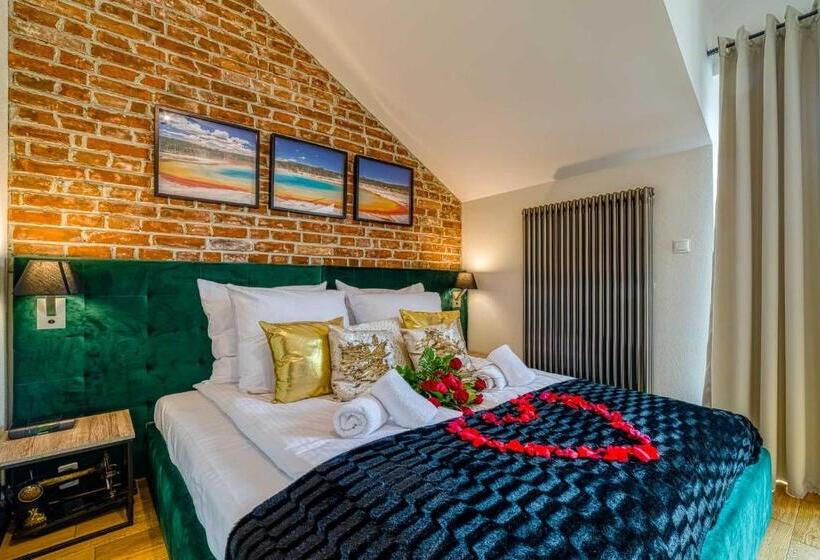اتاق استاندارد اینتریور, Aparthotel Delta Boutique