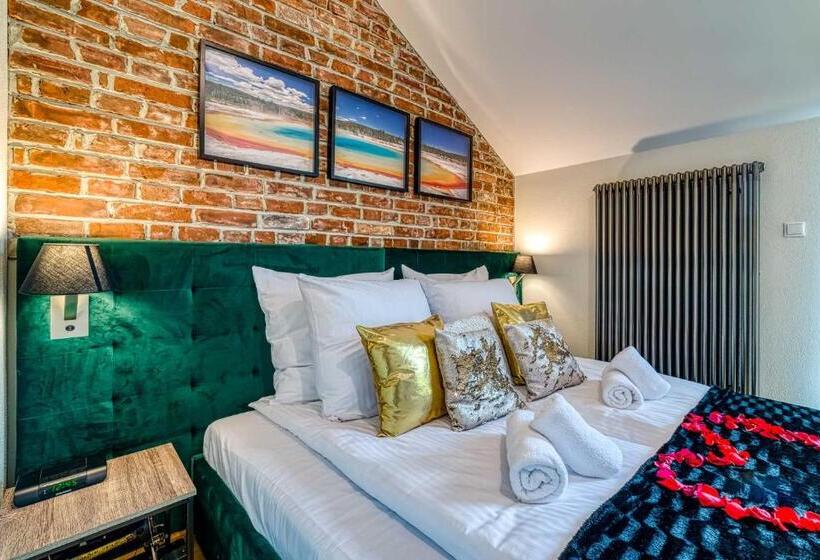اتاق استاندارد اینتریور, Aparthotel Delta Boutique