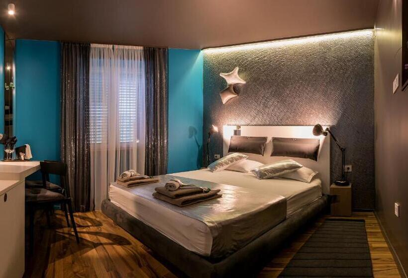 חדר דלוקס, Design B&b Bacvice Arti