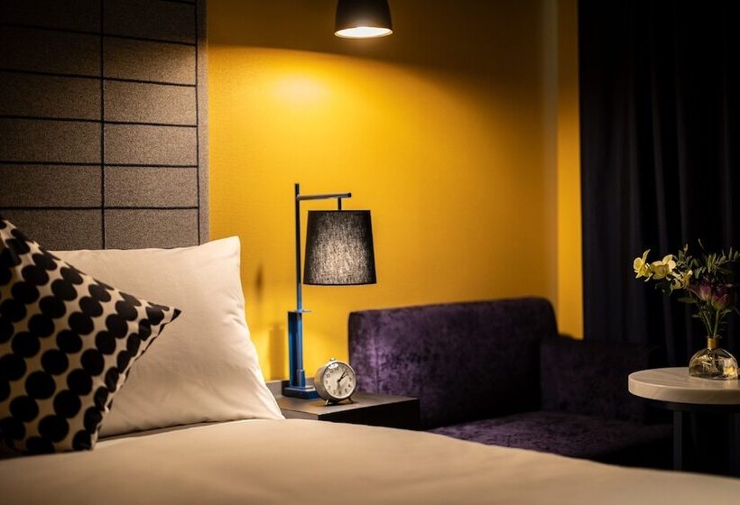 Camera Standard Individuale, Resol Yokohama Sakuragicho