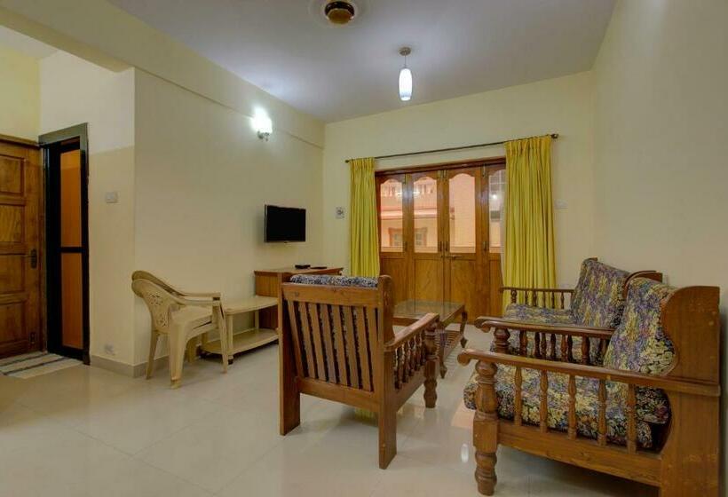 Апартаменты 1 Спальня с Балконом, Saikunj Holiday Homes