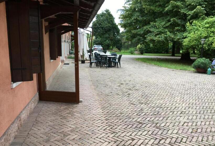 Номер Стандарт Вид на Сад, Agriturismo Da Ninoti