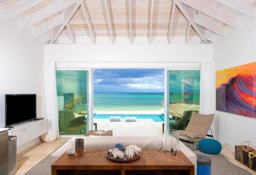 سوئیت 2 خوابه, Sailrock South Caicos   Island Hop Flight Included