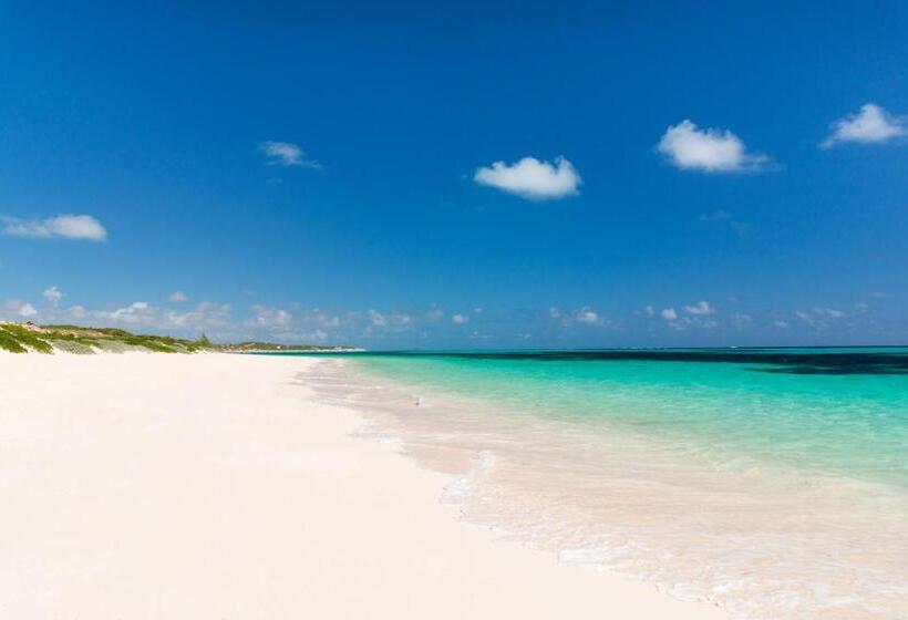 ویلای 3 خوابه, Sailrock South Caicos   Island Hop Flight Included