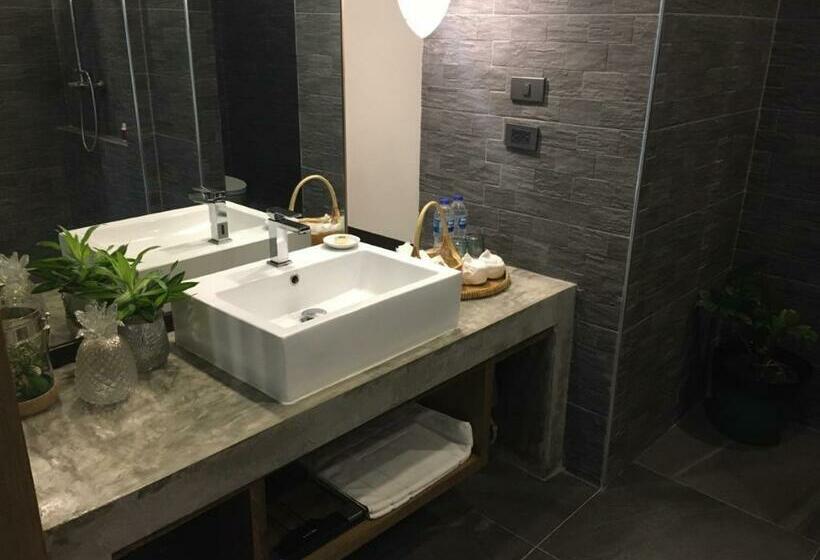 سوئیت با تخت بزرگ, Tungtong Beach Villas