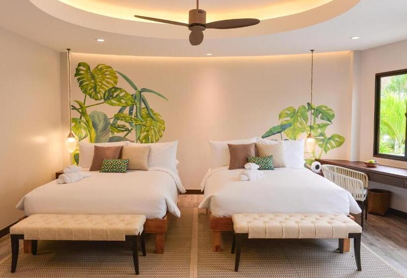 اتاق لوکس با چشم‌انداز باغ, Tungtong Beach Villas