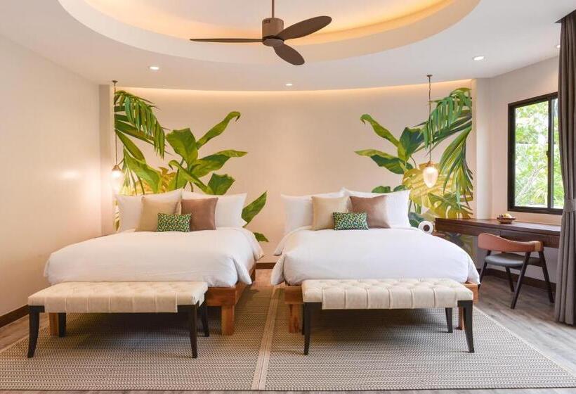 اتاق لوکس با چشم‌انداز باغ, Tungtong Beach Villas