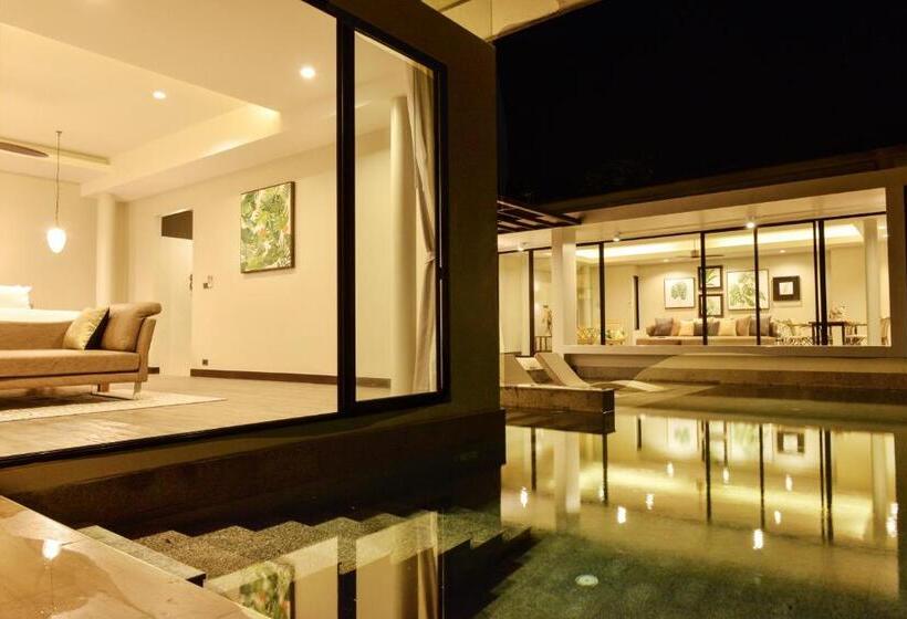 اتاق خانوادگی با چشم‌انداز باغ, Tungtong Beach Villas