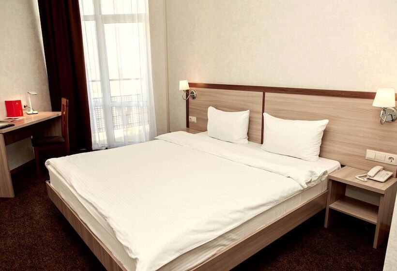 Номер Стандарт Двуспальная Кровать, Azimut Hotel Penza