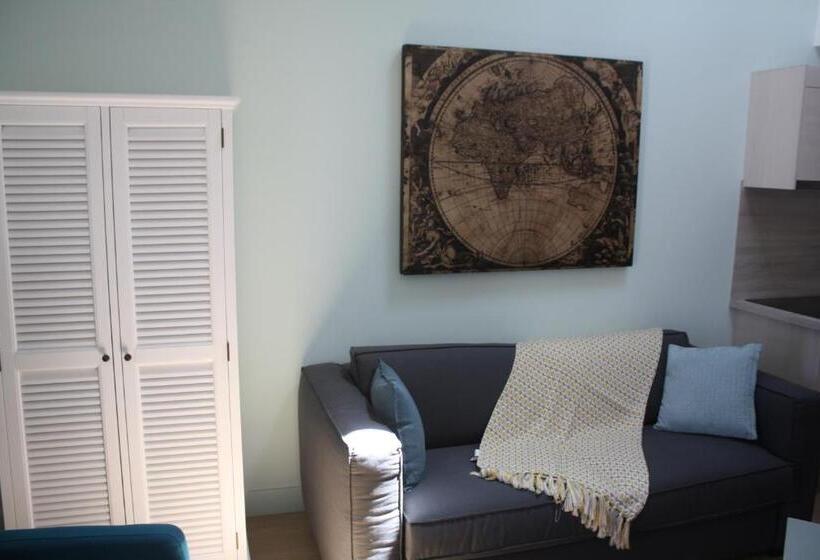 شقة غرفتين, Florella Antibes Apartment