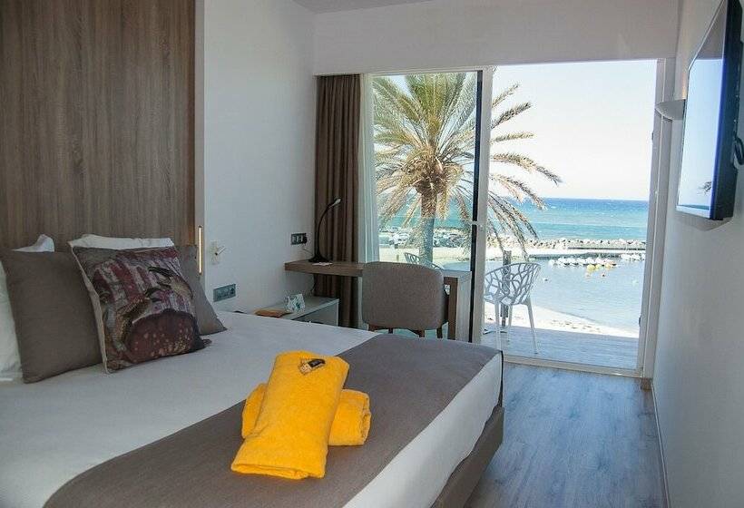 海景标准间带阳台, Bq Aguamarina Boutique
