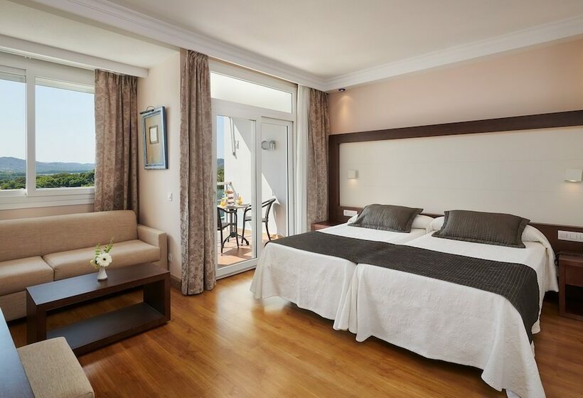 اتاق استاندارد با چشم‌انداز دریا, Hipotels Eurotel Punta Rotja Spagolf