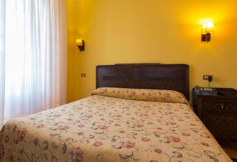 اتاق استاندارد یک نفره, Casa España