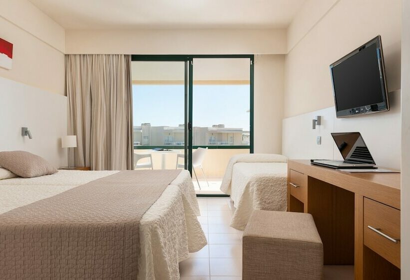 Семейный Номер, Welikehotel Marfil Playa
