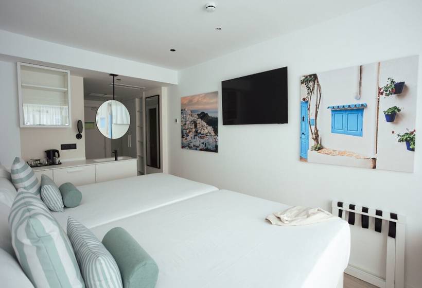 חדר בסיסי, Villa España