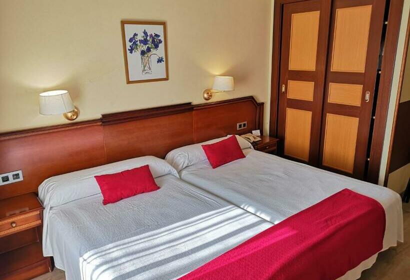 اتاق استاندارد, Y Casona El Carmen