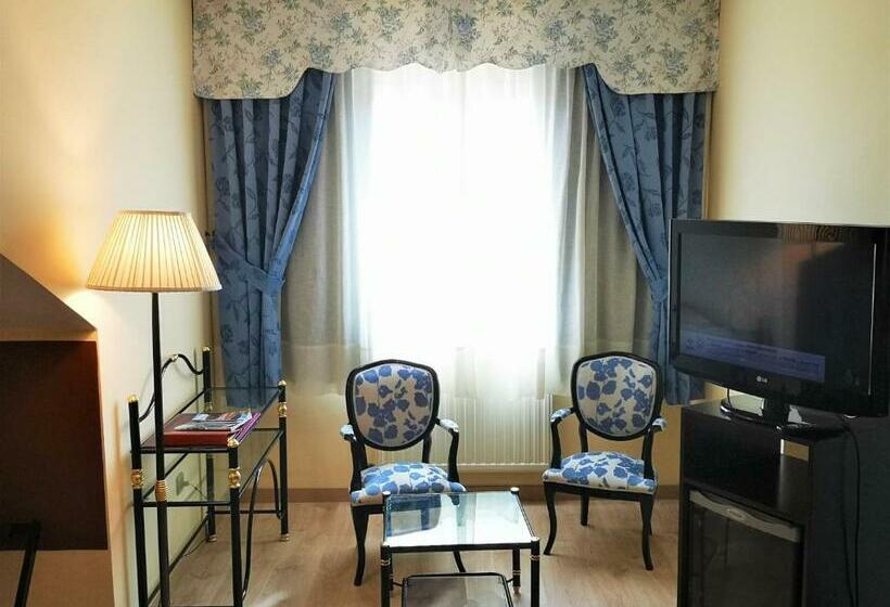 اتاق استاندارد, Y Casona El Carmen