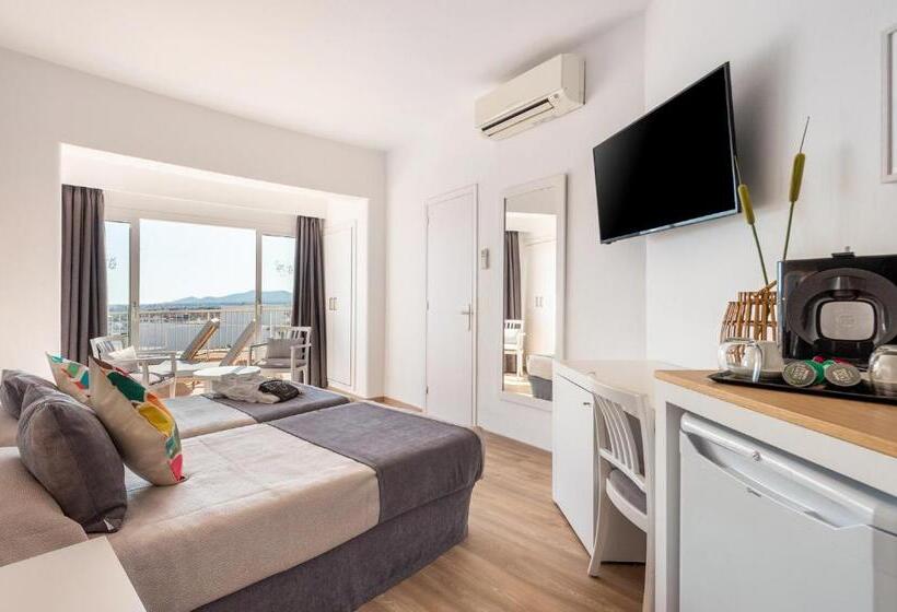 غرفة سوبيريور مطلّة علي البحر, Cenit & Apts. Sol Y Viento
