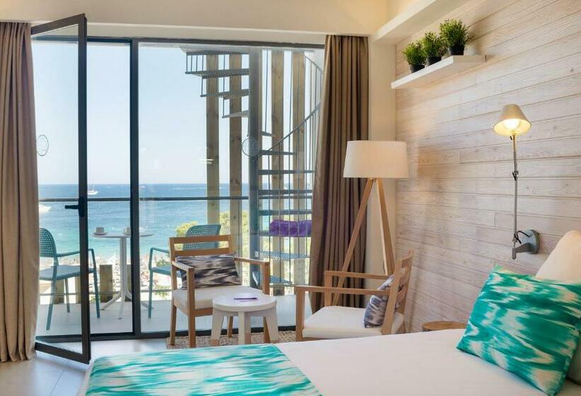 Номер Стандарт Вид на Море с Террасой, Fergus Style Palmanova - Adults Only