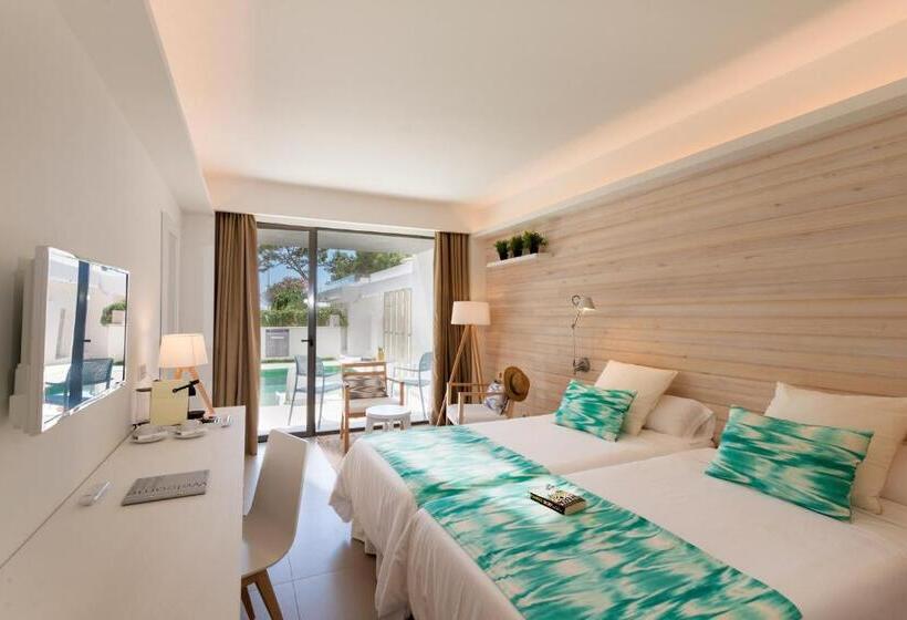 Standard swim-up room, Fergus Style Palmanova - Adults Only