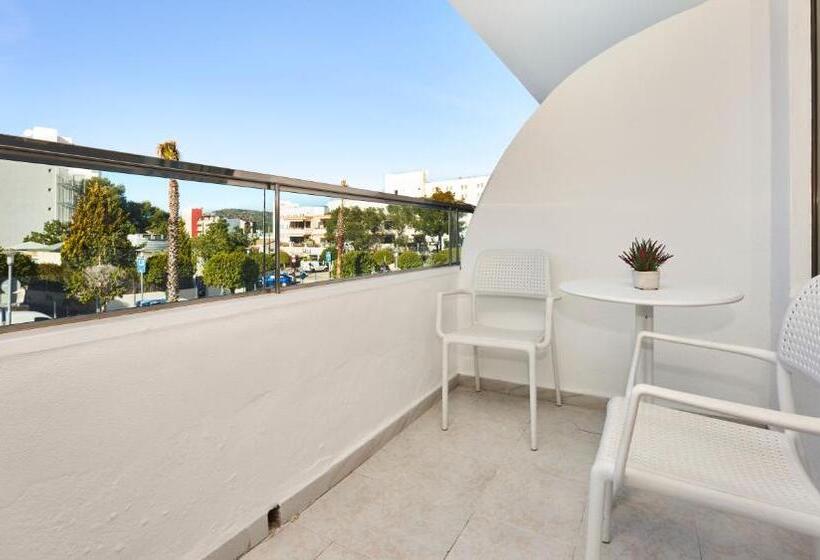 Номер Стандарт Трехместный, Globales Torrenova - Adults Only