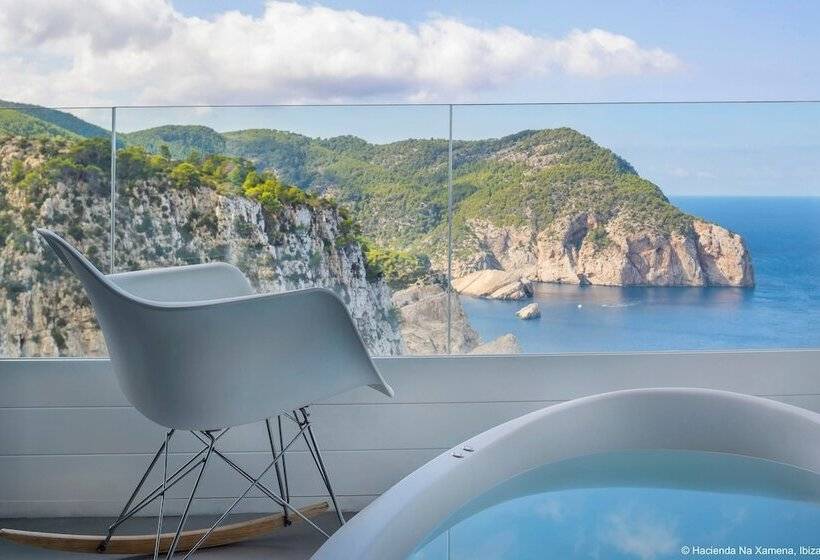 جناح عائلي, Hacienda Na Xamena Ibiza