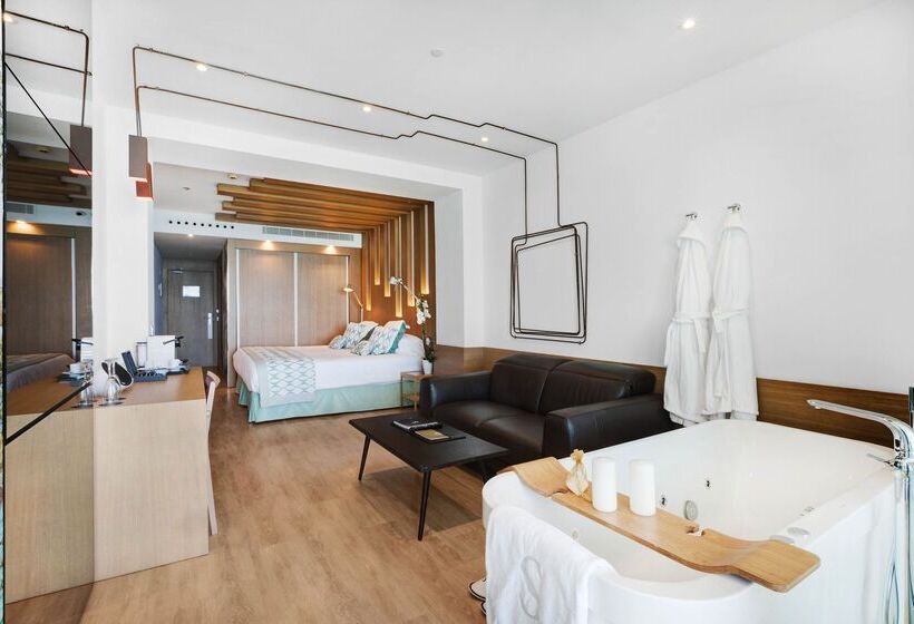 Junior Suite Vue Mer, Pure Salt Garonda  Adults Only