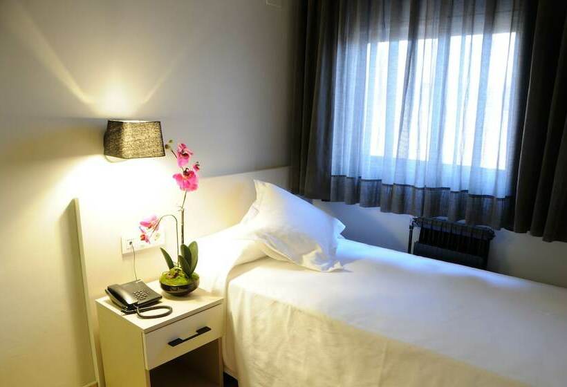 Номер Стандарт, New Hotel Colon