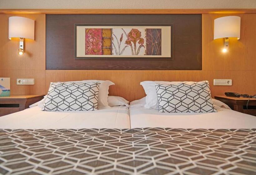 اتاق استاندارد با چشم‌انداز دریا, Grupotel Nilo & Spa