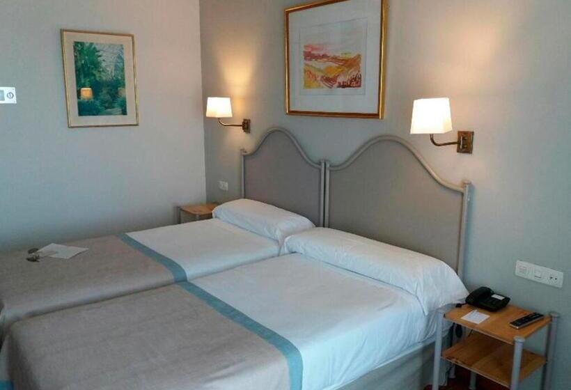 Habitación Superior, Parador De Ceuta