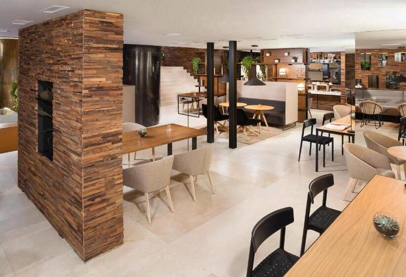 اتاق پرمیوم, Melia Madrid Princesa