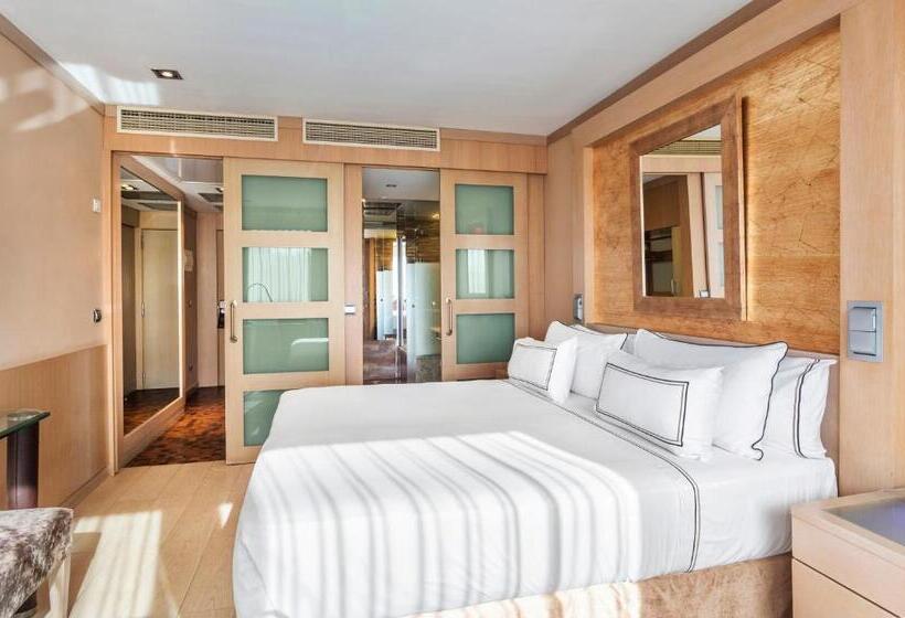 Premium room with view, Melia Madrid Princesa