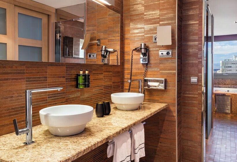 Premium room with view, Melia Madrid Princesa