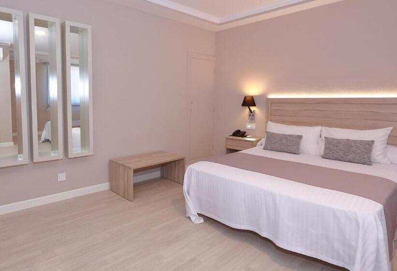 Семейный Номер, Villa De Verín