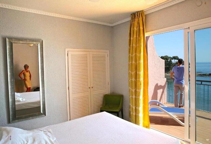Prestige Room Sea View, Grifeu