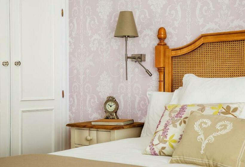 标准单人间, Infanta Isabel By Recordis Hotels