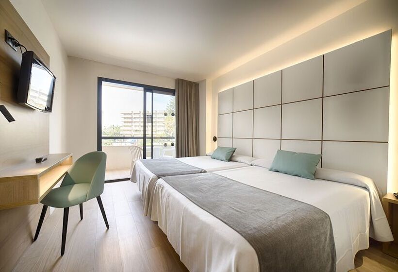 Quarto Quádruplo Estandar, Ohtels Belvedere
