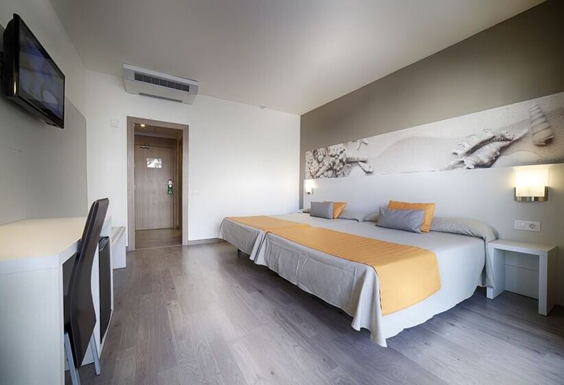 חדר סטנדרט לשלושה, Ohtels Villa Dorada
