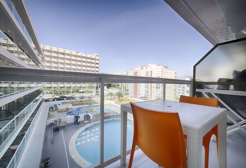 חדר סטנדרט לארבעה, Ohtels Villa Dorada
