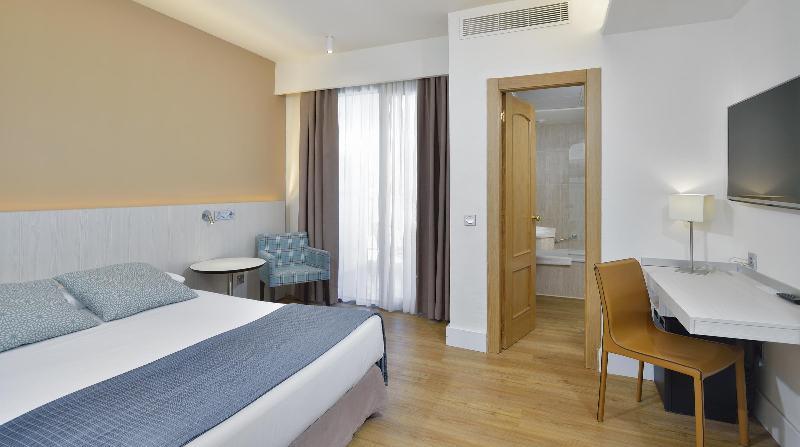 Номер Стандарт, Sol Torremolinos Don Pedro
