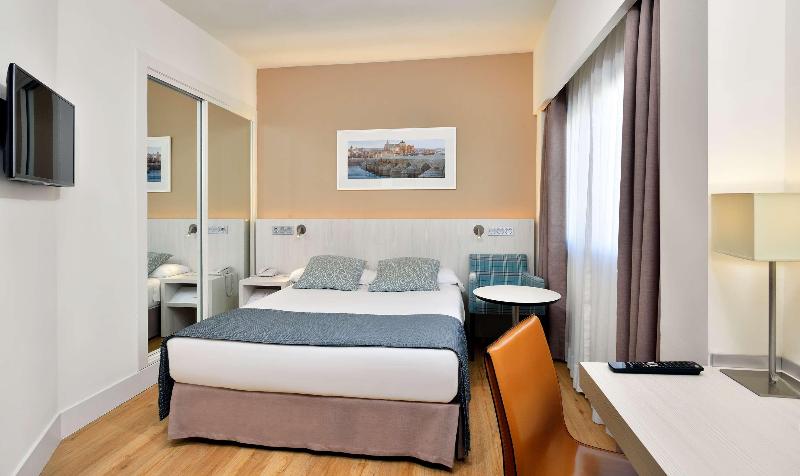اتاق استاندارد یک نفره, Sol Torremolinos Don Pedro