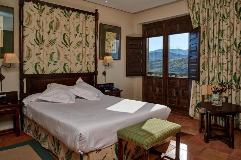 Номер Стандарт, Parador De Sos Del Rey Catolico