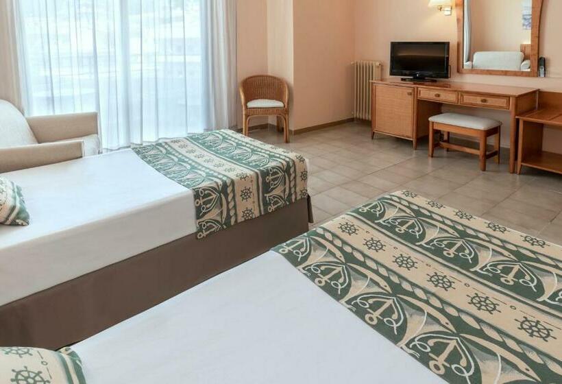 Habitación Estándar con Balcón, Ght Oasis Tossa & Spa