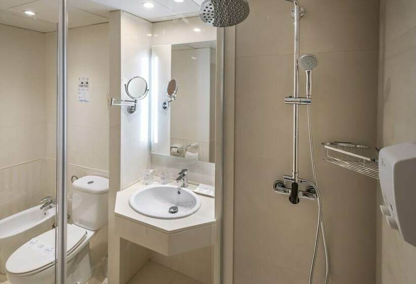 Номер Стандарт Вид на Бассейн, Ght Oasis Tossa & Spa